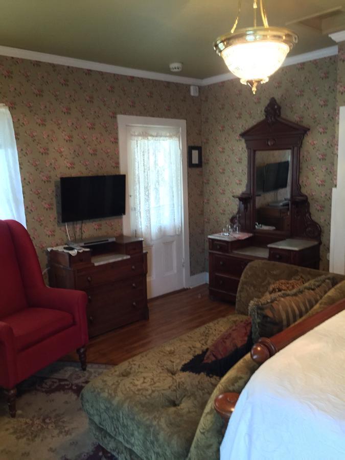 Annie Wiggins Guest House Галена Экстерьер фото